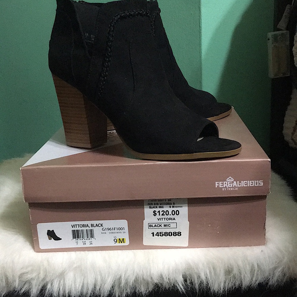 Fergalicious by Fergie Booties